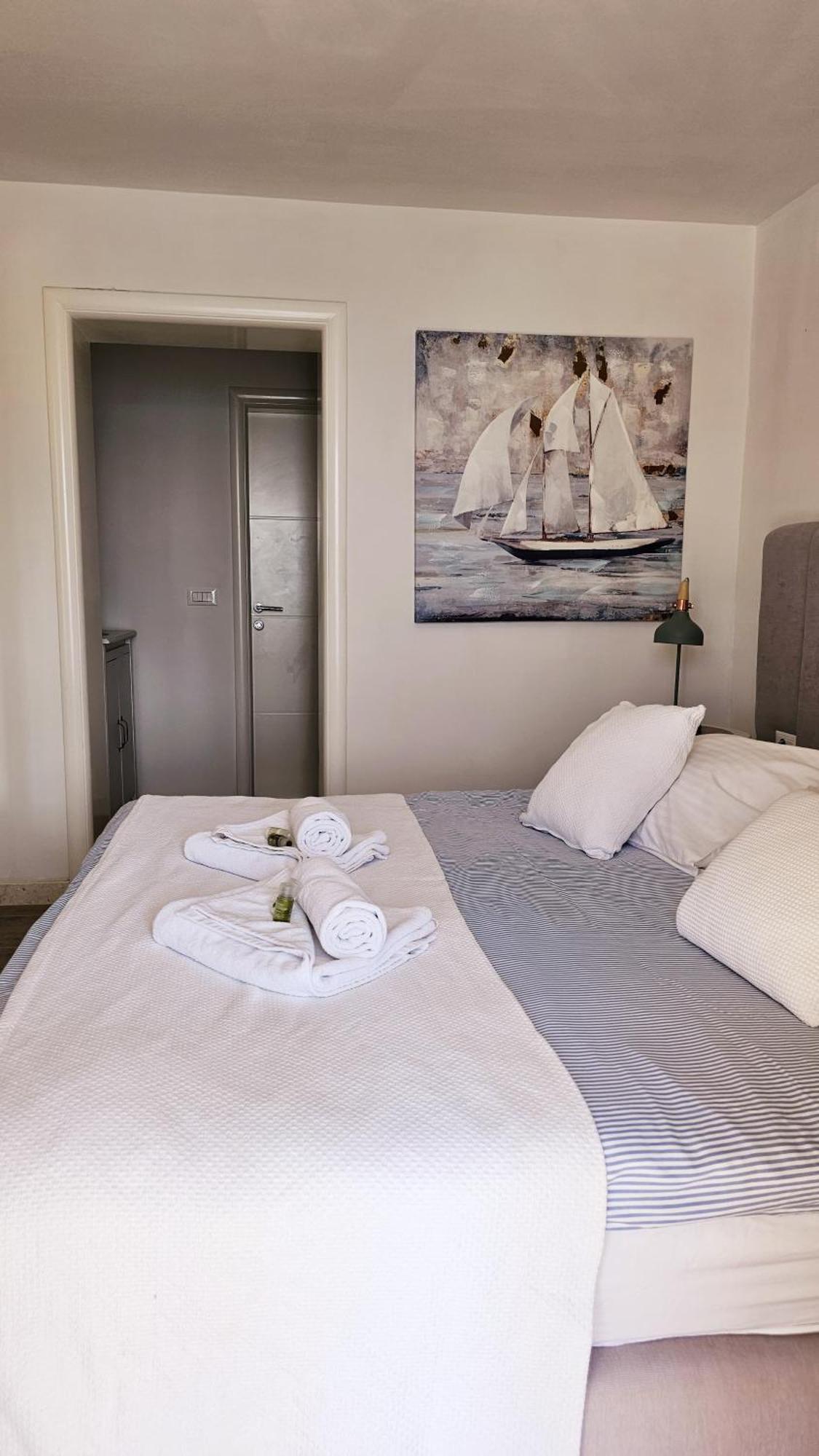 Guesthouse Augusta Insula Lastovo Eksteriør bilde