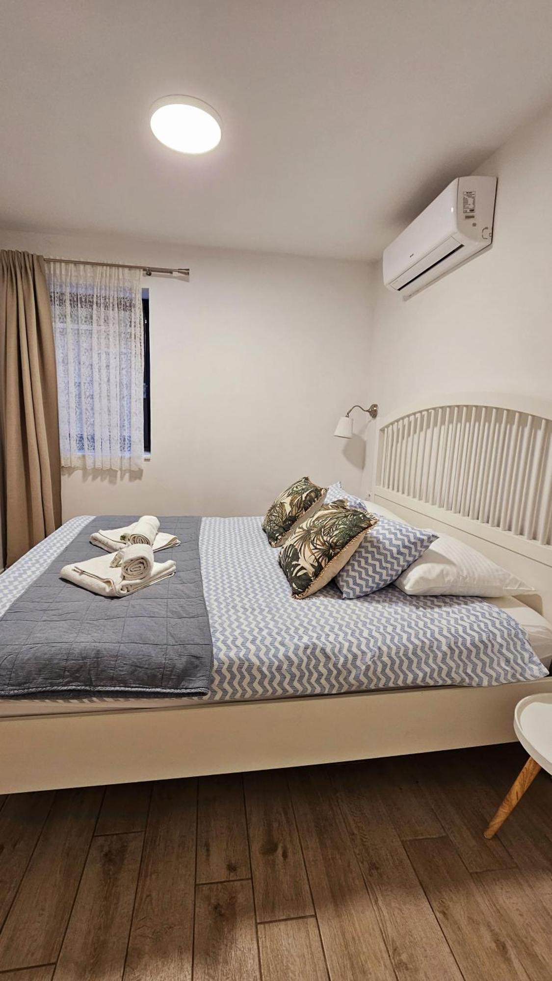 Guesthouse Augusta Insula Lastovo Eksteriør bilde