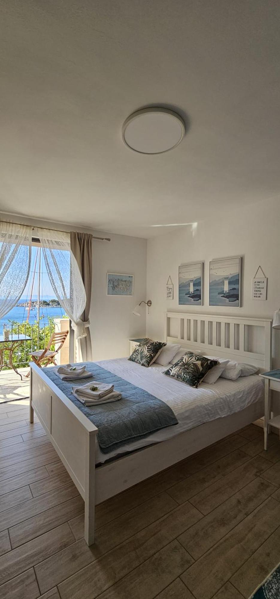Guesthouse Augusta Insula Lastovo Eksteriør bilde