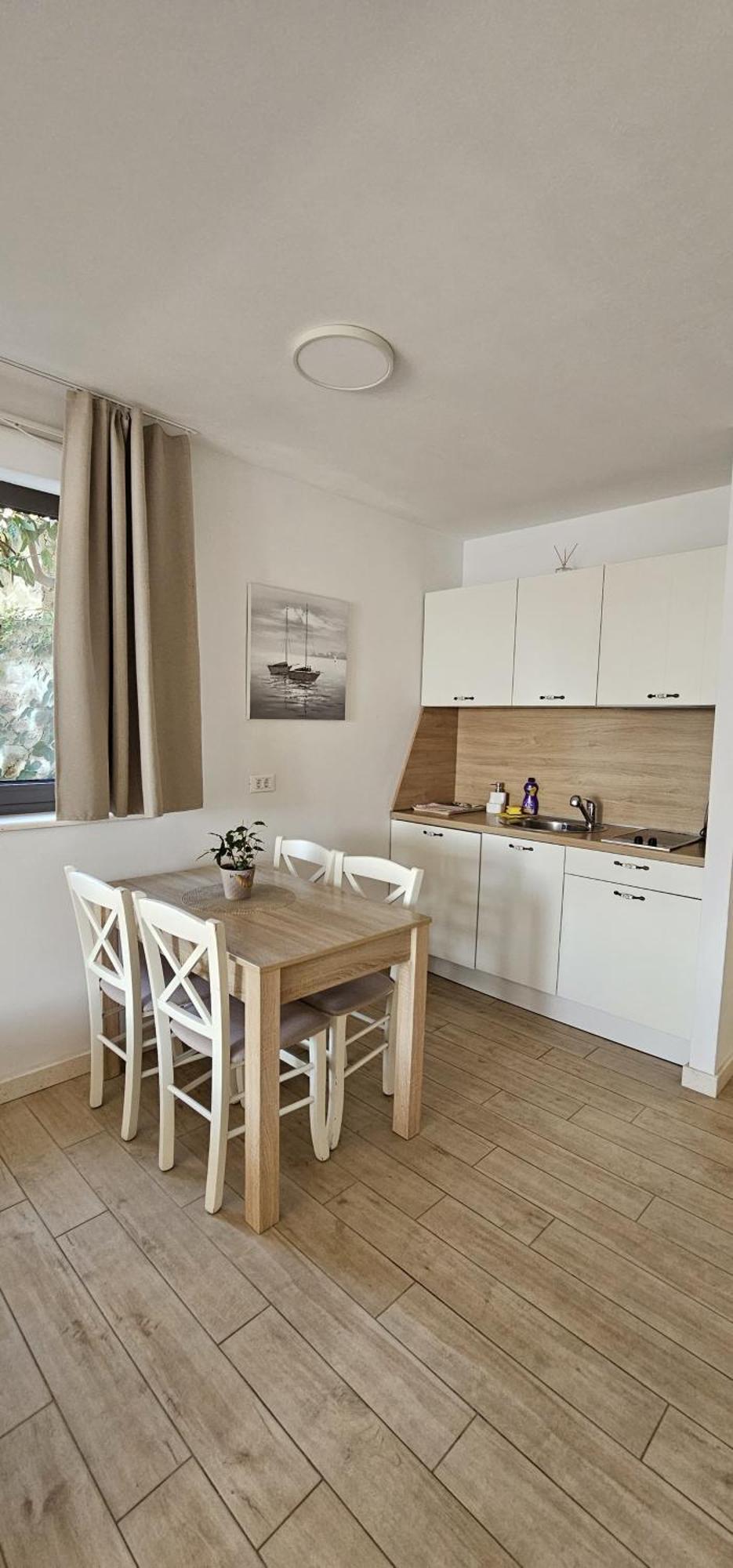 Guesthouse Augusta Insula Lastovo Eksteriør bilde